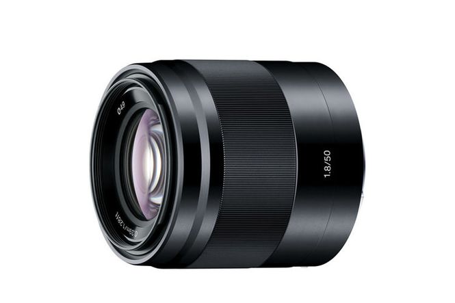 Hovedbilde Sony E 50mm f/1.8 OSS