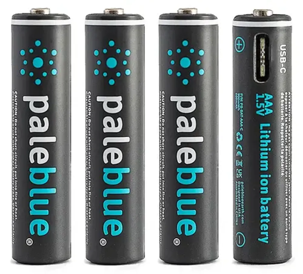 Pale Blue Li-Ion oppladbare AAA-batterier 4-pk