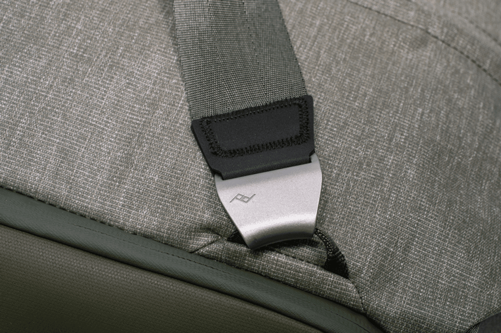 Peak Design Travel Duffel 35L // Sage