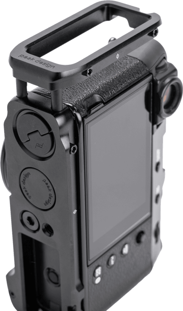 Peak Design Field Bracket med grep I Fujifilm X100VI