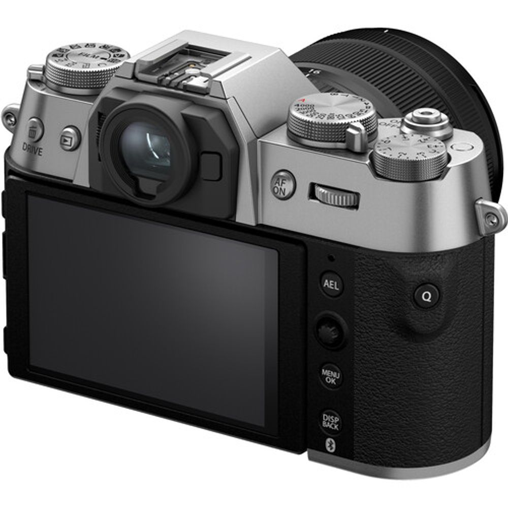 Fujifilm X-T50 Silver + XF 16-50mm f/2,8-4,8 R LM WR