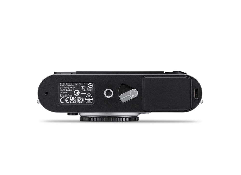Leica M EV1 black paint finish